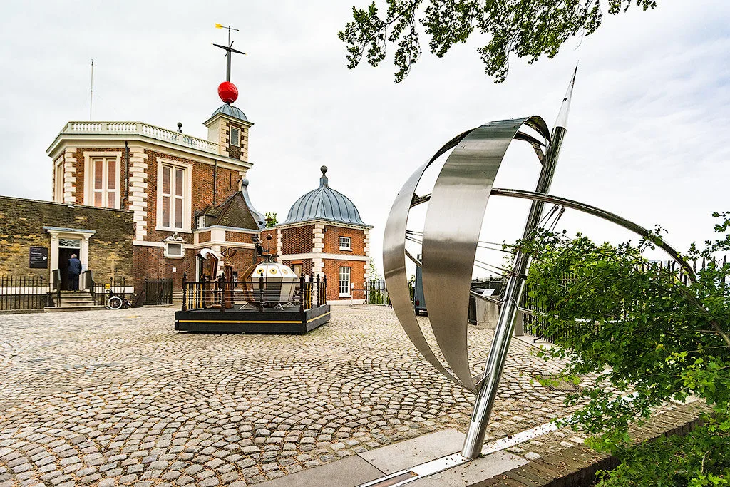 Часы GREENWICH