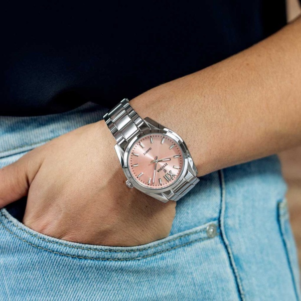 FESTINA